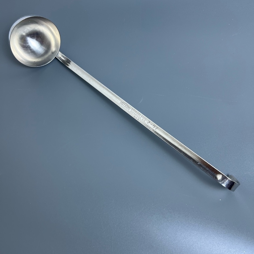 Vollrath 5862 Stainless Steel Ladle 2 Ounce Condiments Dressing - Picture 2 of 8